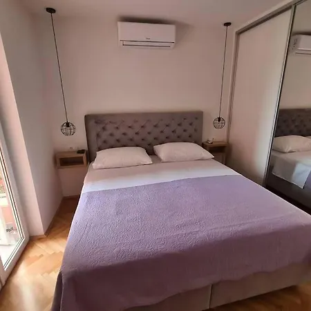 Mia * Makarska