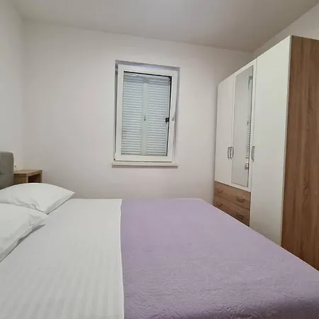 Mia Apartment
